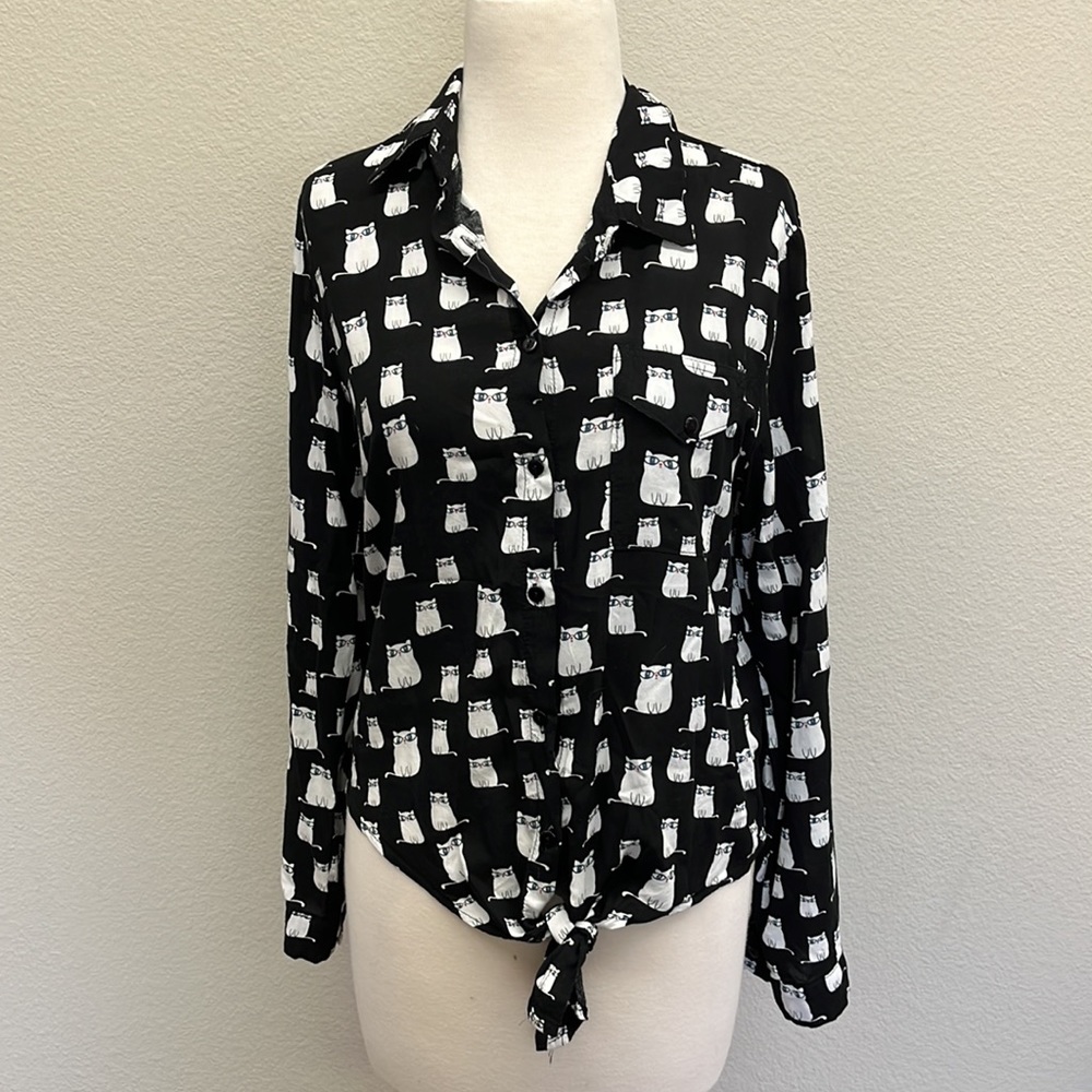 Love Notes Button Down - Picture 2 of 6